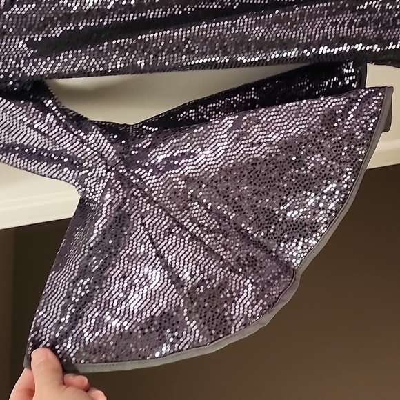 Vince Camuto Metallic Knit Flutter Top - Silver - Picture 3 of 3